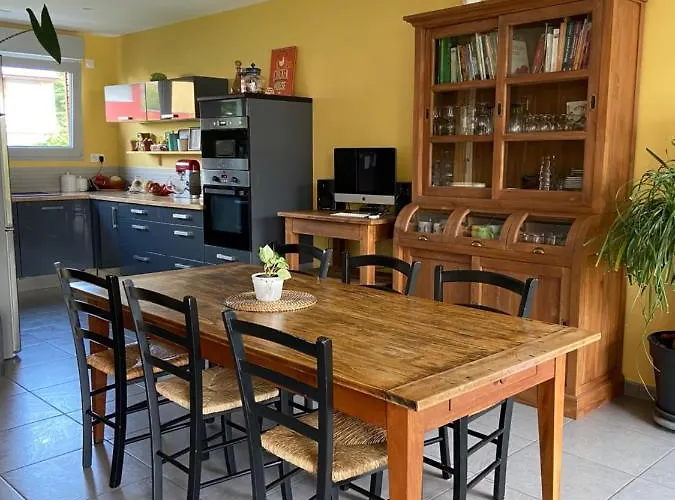 Villa Maison Ideale Circuit-7 Pers-proximite Hyper Centre, Transports Et Tranquillite