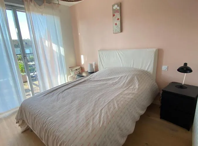 Maison Ideale Circuit-7 Pers-proximite Hyper Centre, Transports Et Tranquillite Villa